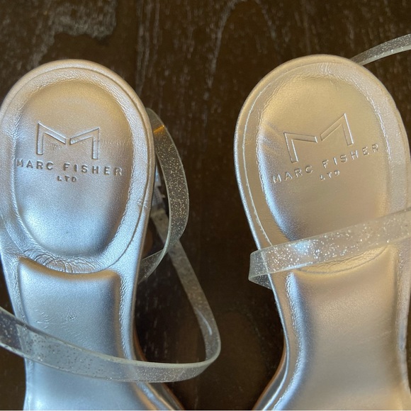 Marc‎ Fisher Calisty Silver Glitter Metallic Heels Strappy Sandals 7M Clear - Picture 9 of 13